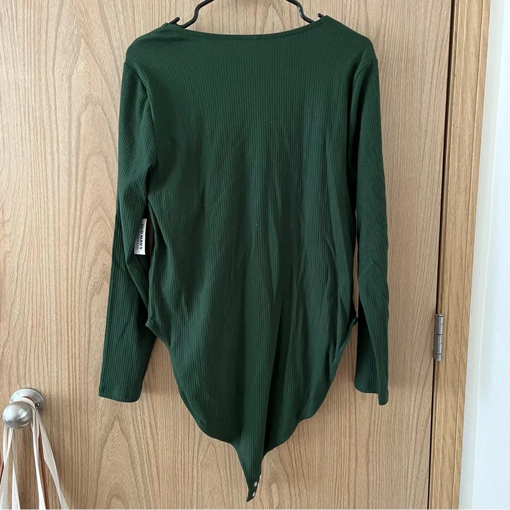 Old Navy Long-Sleeve Square-Neck Rib-Knit Bodysuit for Women - Picture 6 of 8